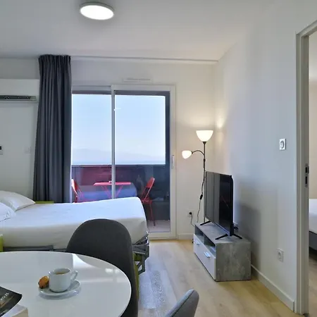 Aparthotel Easy