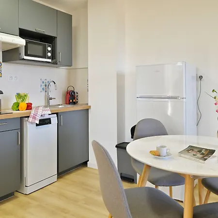 Aparthotel Easy